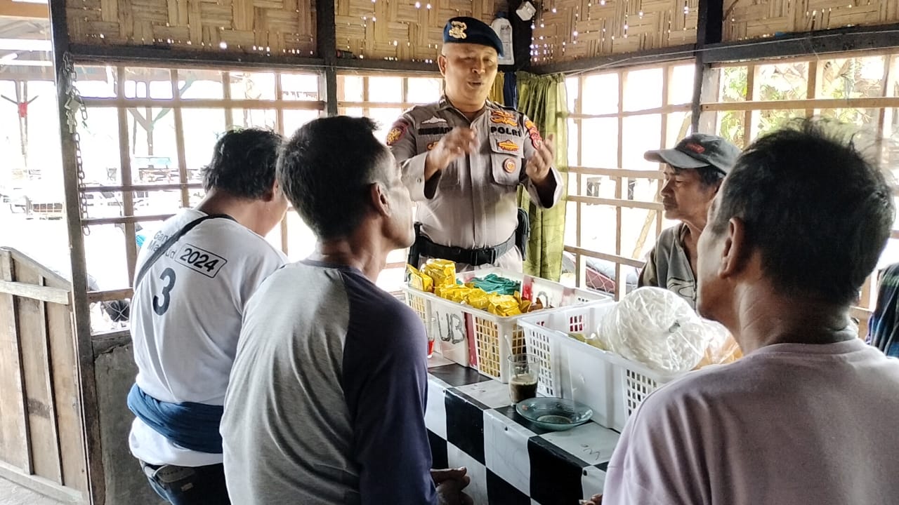 Sat Pol Airud Polres Sergai Laksanakan Giat Monitoring Serta Binluh Pada Warga Nelayan