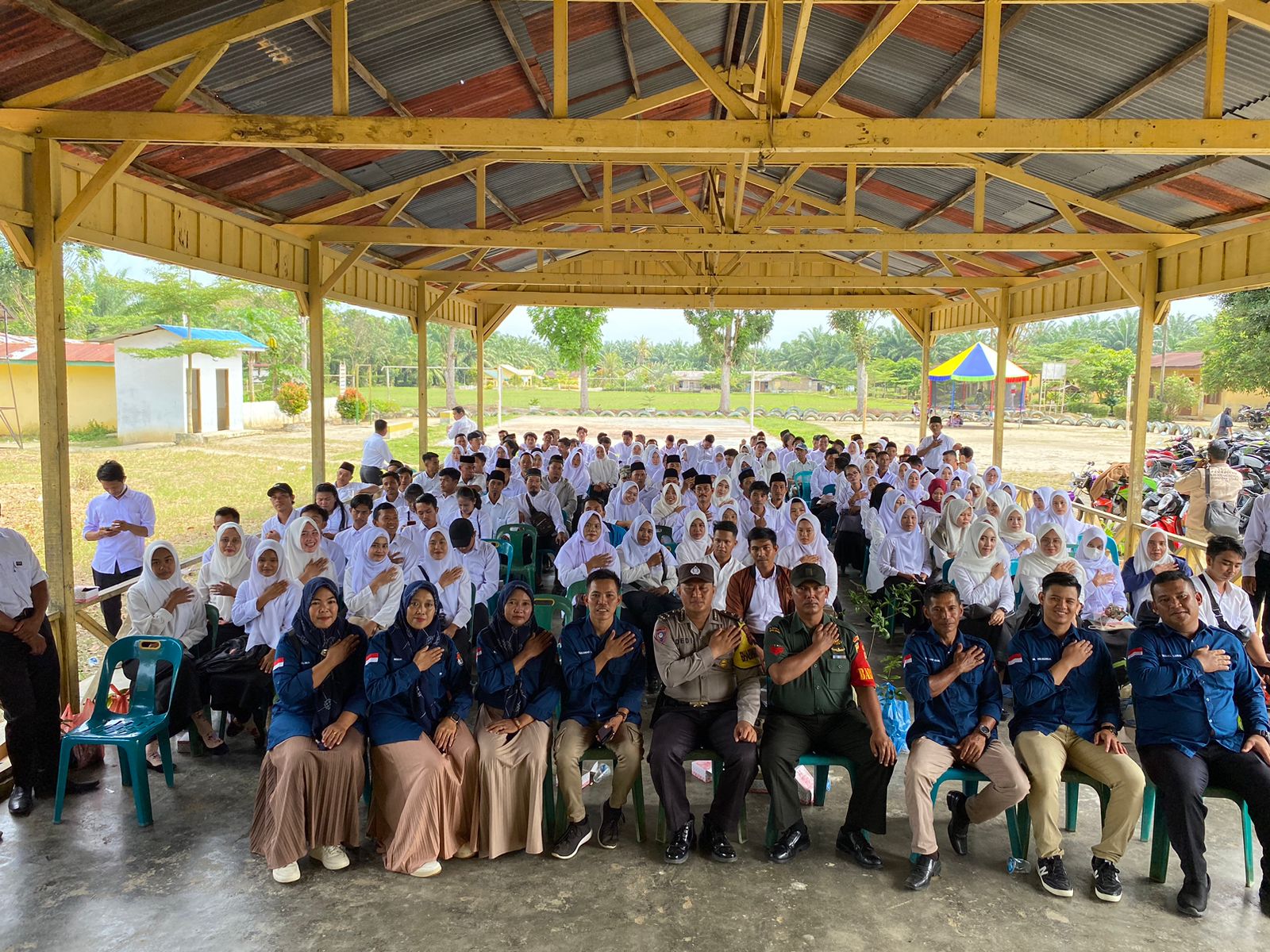 Pelantikan Kelompok Penyelenggara Pemungutan Suara Pada Pemilu Tahun 2024