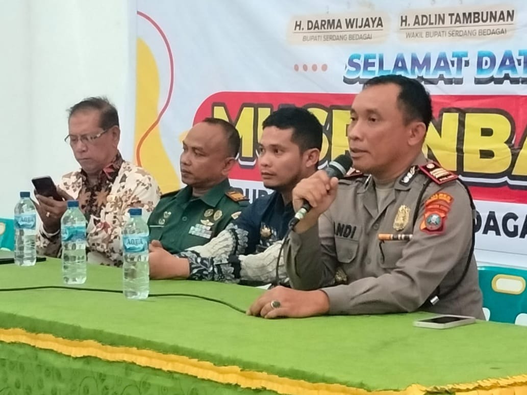 Kapolsek Firdaus Polres Sergai Mengajak Warga Masyarakat Sergai Wujudkan Pemilu Damai