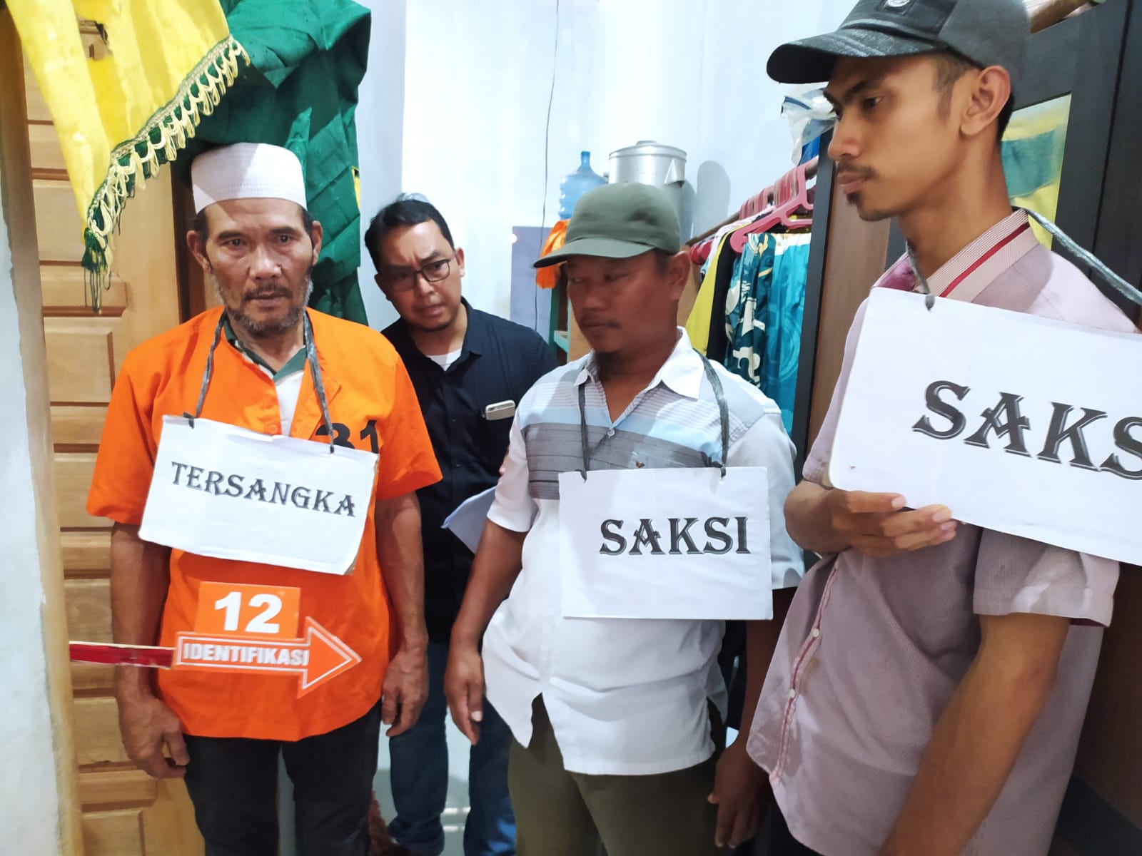 Unit Identifikasi Satreskrim Polres Sergai Bersama Polsek Firdaus Gelar Rekonstruksi Kasus Pembunuhan
