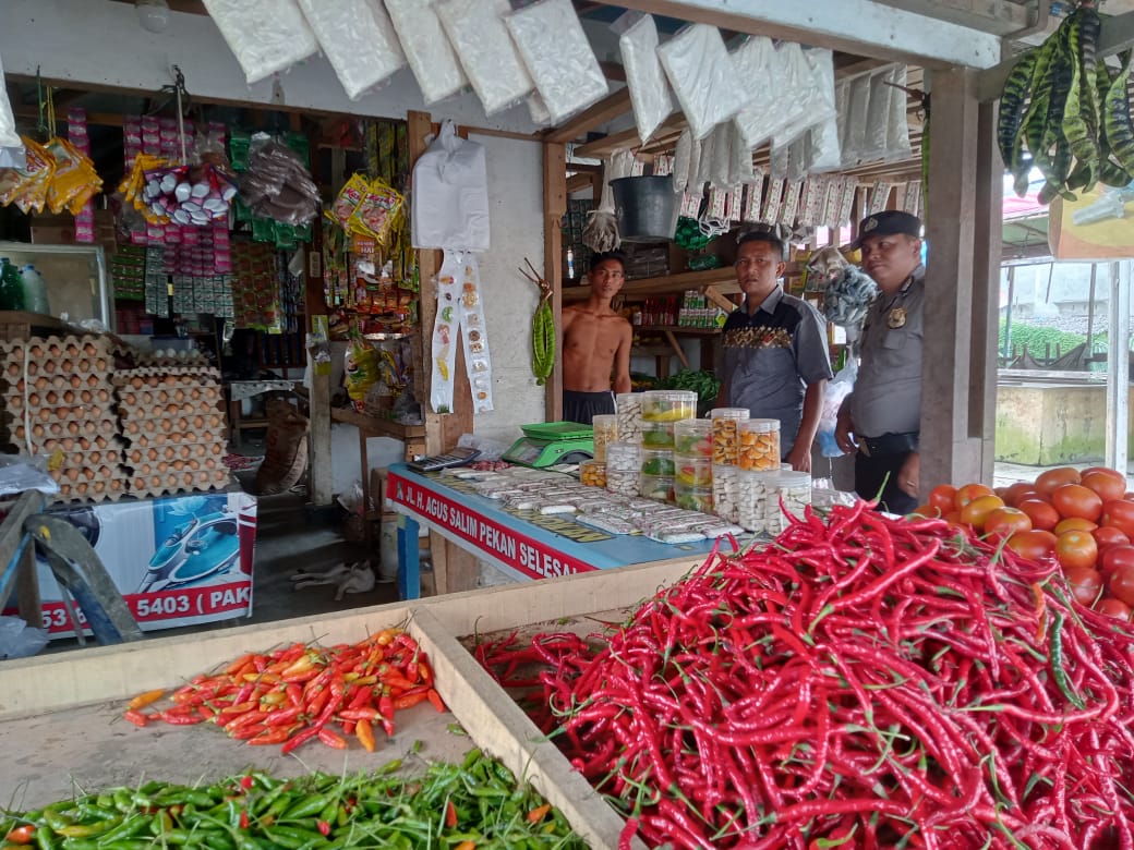 Ramadhan Suci yang Dinanti: Kapolres Langkat Pimpin Pemantauan Harga Sembako