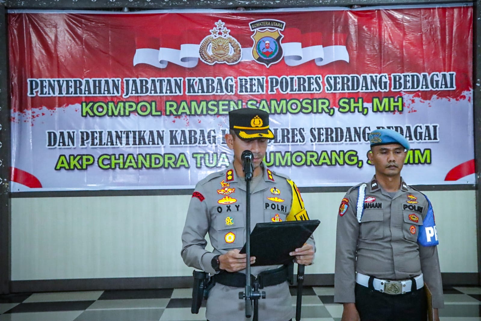 Kapolres Sergai Pimpin Penyerahan Tugas Kabag Perencanaan Dan Lantik Kabag Logistik