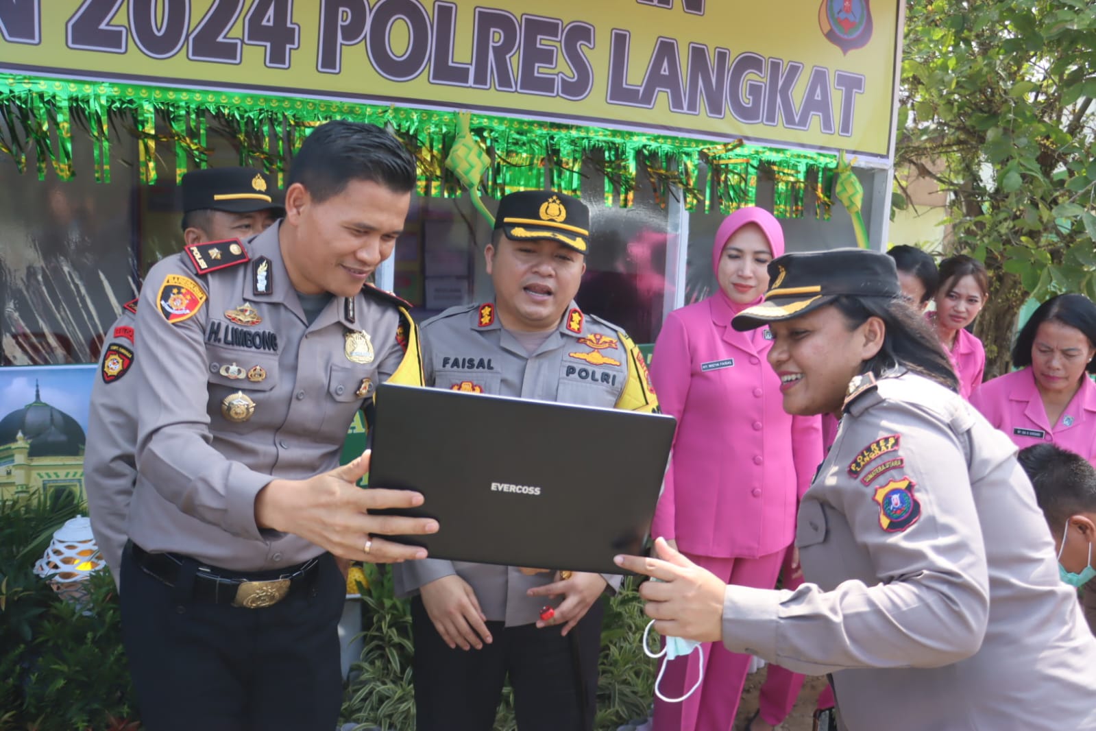 Kapolres Langkat Cek Pos YAN Operasi Ketupat Toba 2024