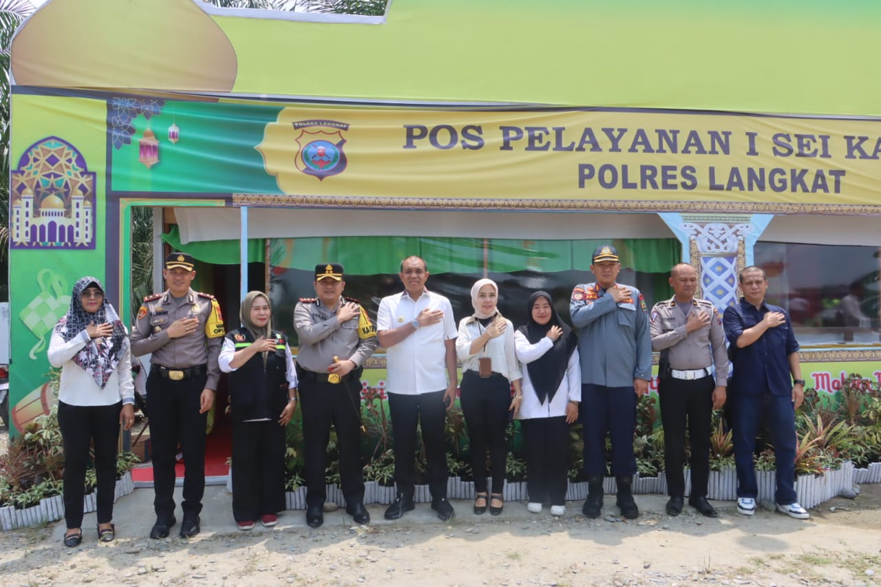 Kapolres Langkat Bersama Pj Bupati Tinjau Pos Yan Ketupat Toba 2024