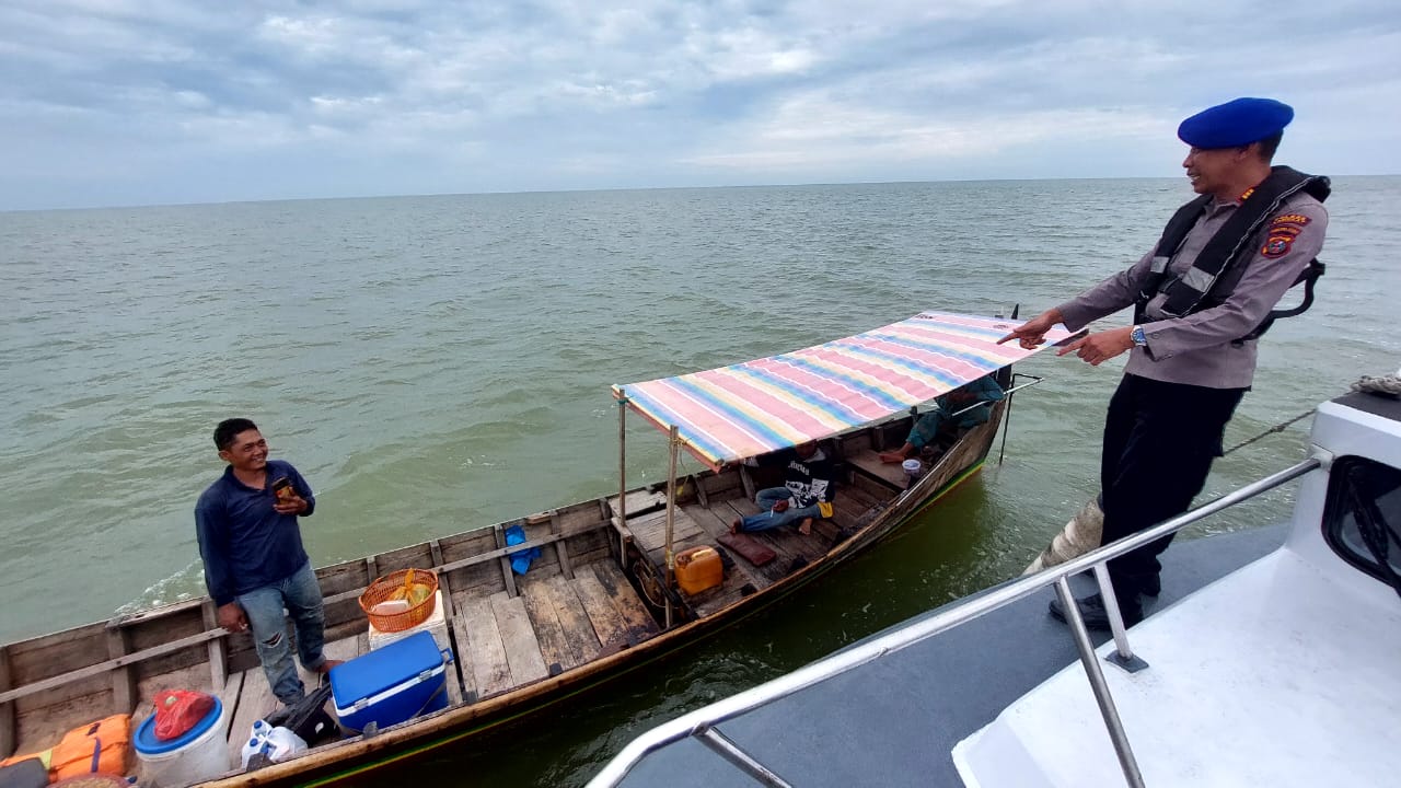 Cegah Narkoba Dan Barang Selundupan Masuk Ke Langkat, Sat Polairud Polres Langkat Laksanakan Patroli