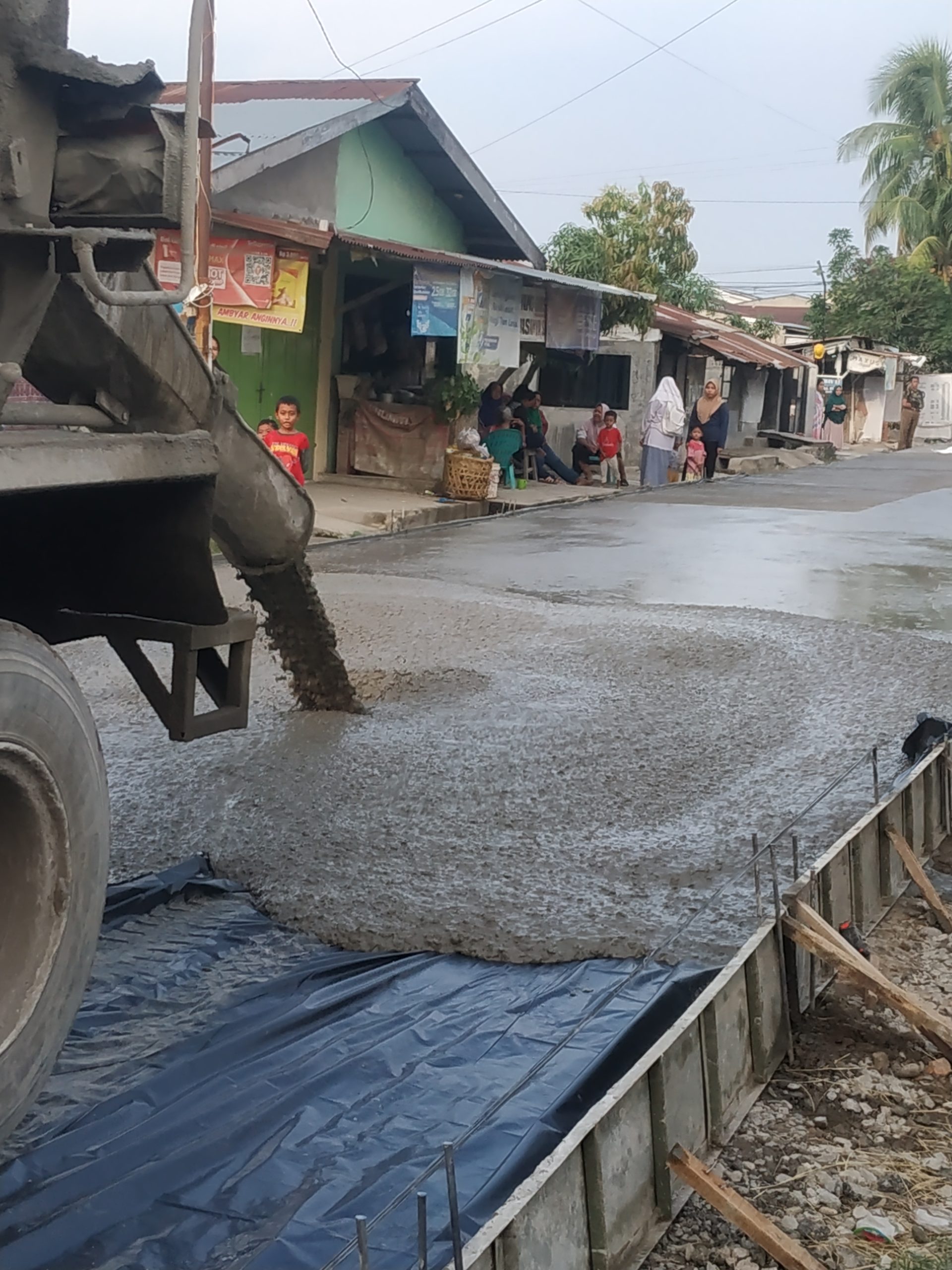 Pengerjaan Jalan Cor Beton Dipasar Lima Tembung Menuai Tanda Tanya