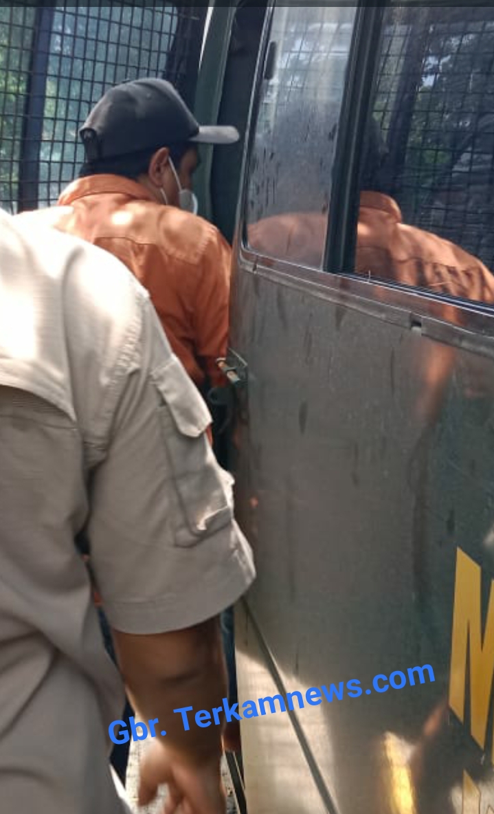 Dugaan Pemalsuan Tanda Tangan Suriadi Kades Pasar Baru Teluk Mengkudu Ditahan Kejari Sergai.