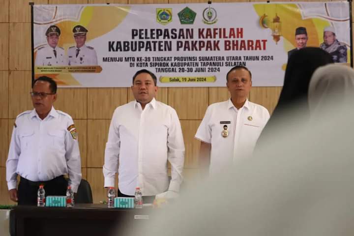 Bupati Pakpak Bharat Melepas Keberangkatan Khalifah MTQ ke Tingkat Provsu