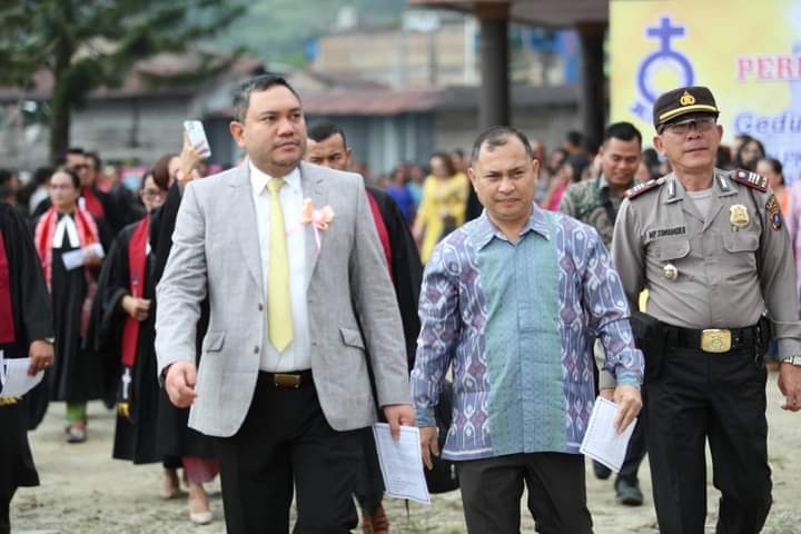 Bupati Pakpak Bharat Menghadiri Peresmian Gedung Baru GKPPD Resort Salak