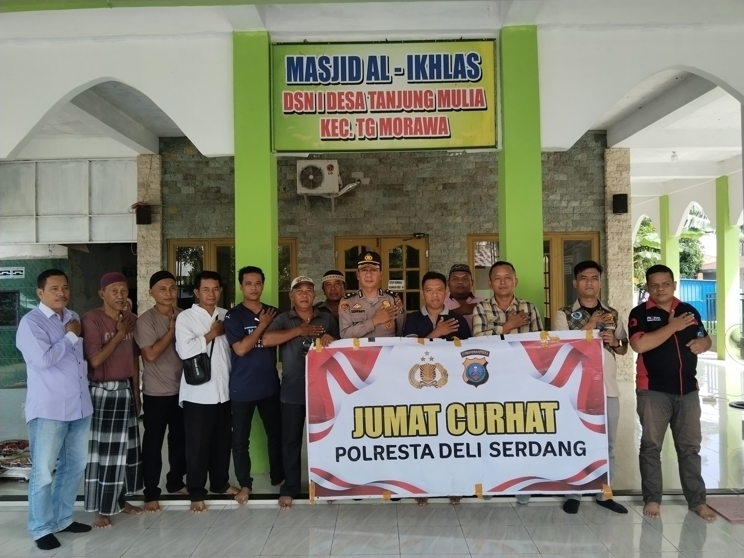 Gelar Jumat Curhat, Polresta Deli Serdang Dengarkan Keluhan Masyarakat