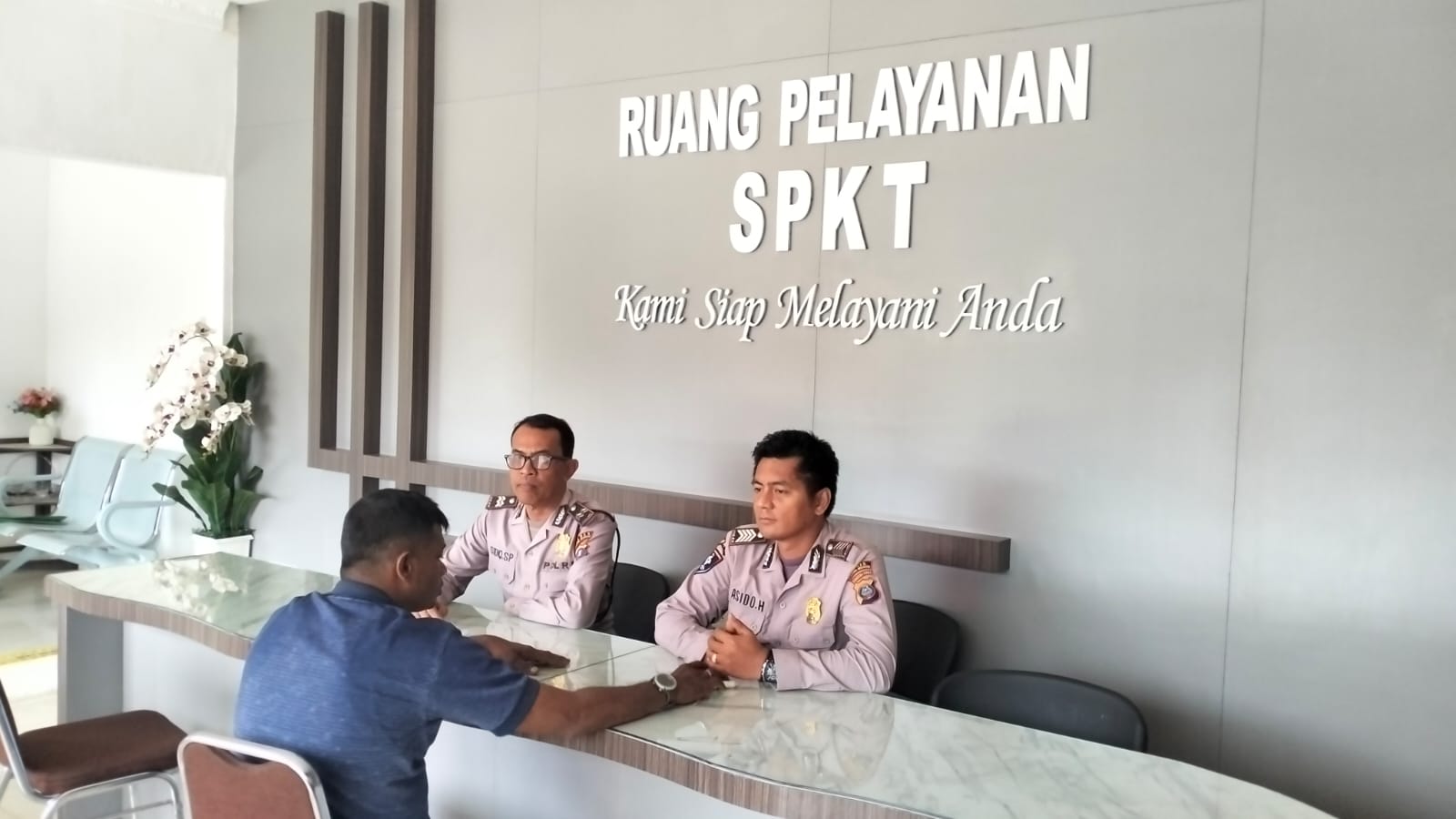 Seorang Polisi Personil Polres Sergai Dianiaya Oleh Beberapa Orang  Pria