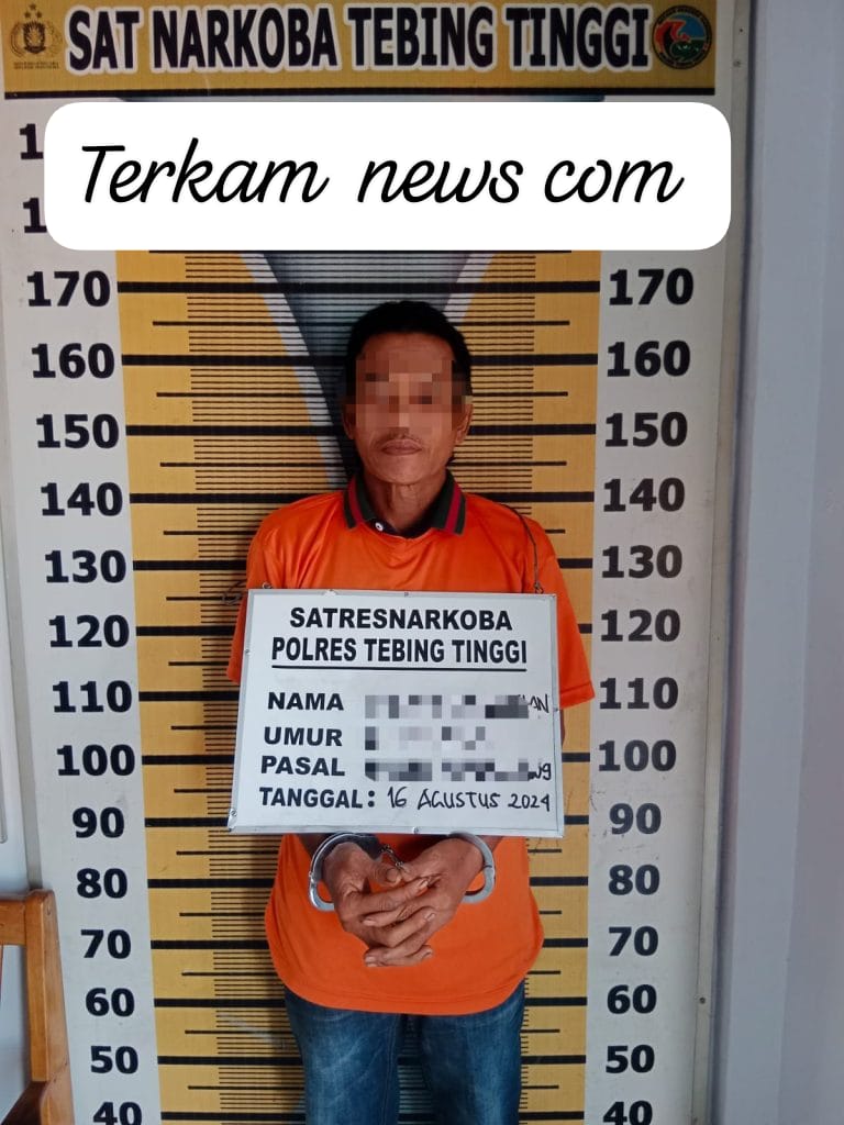 Warga Desa Binjai Kecamatan Tebing Syahbandar Kabupaten Sergei Berhasil Diringkus Satresnarkoba Polres Tebing Tinggi Dengan Barbut Sabu.