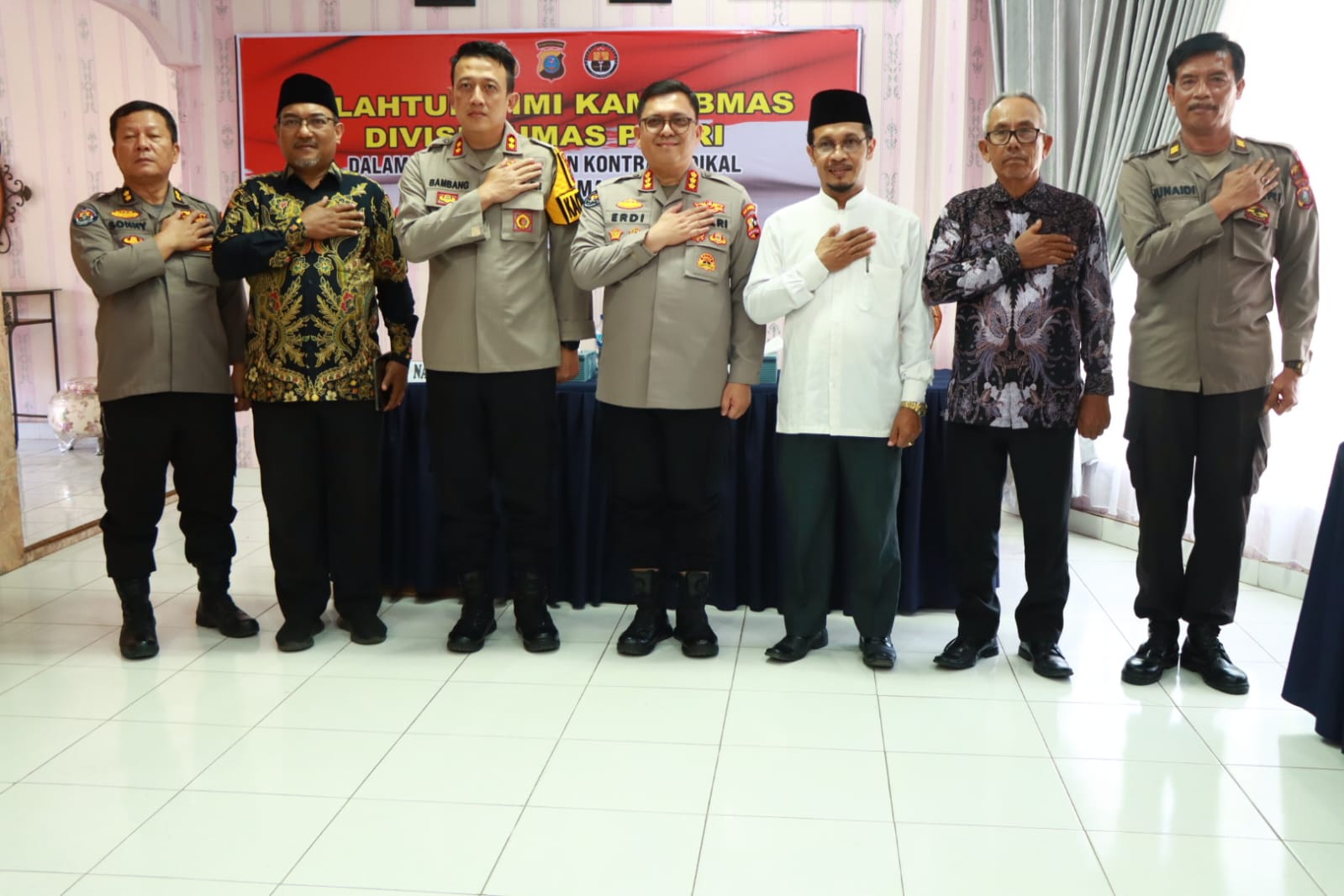 Devisi Humas Polri Kunjungi Polres Binjai