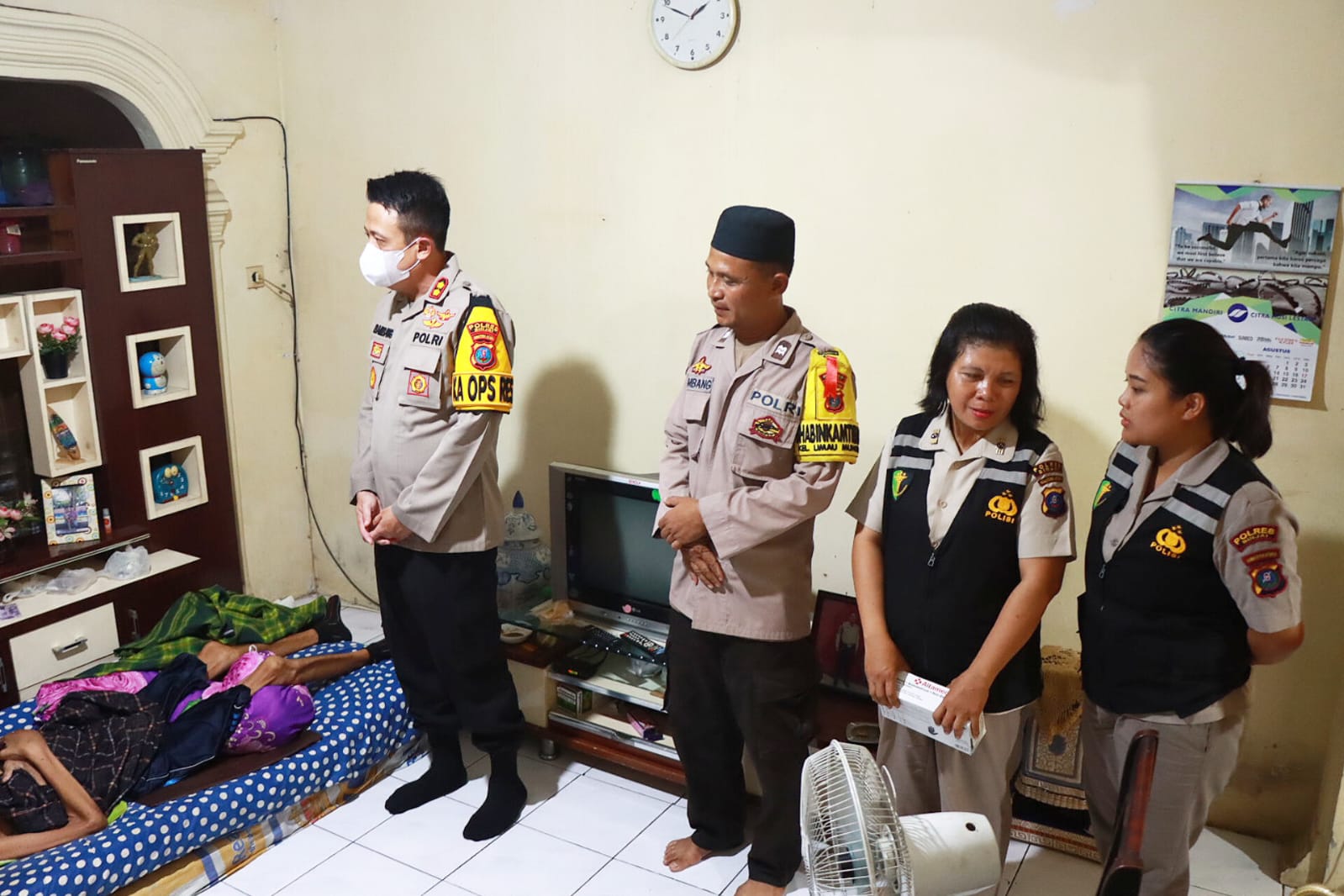 Kapolres Binjai Kunjungi Warga Limau Mungkur Penderita Sakit Menahun