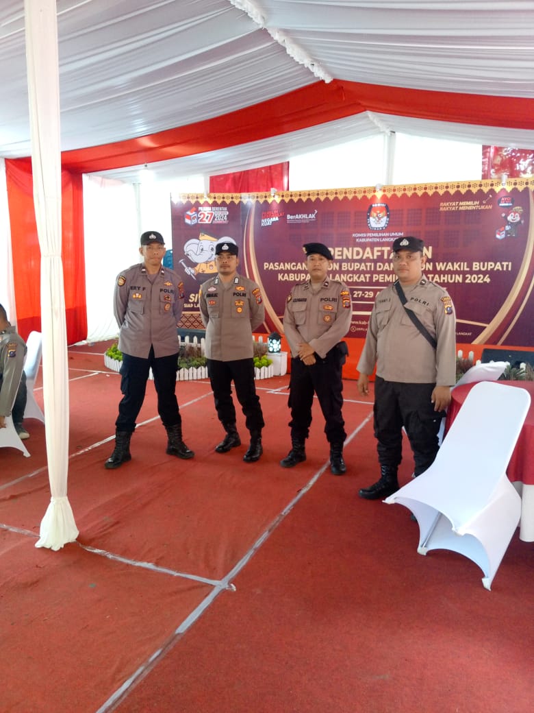Polres Langkat Laksanakan Pengamanan Pendaftaran Pasangan Calon Bupati dan Wakil Bupati Tahun 2024