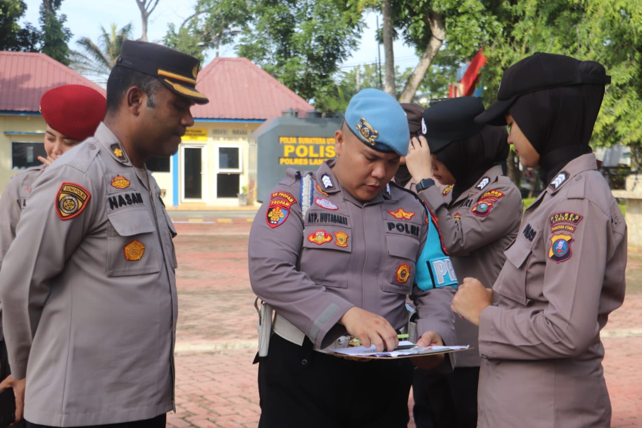 Propam Polres Langkat Laksanakan Gaktiblin Terhadap Personil Polwan