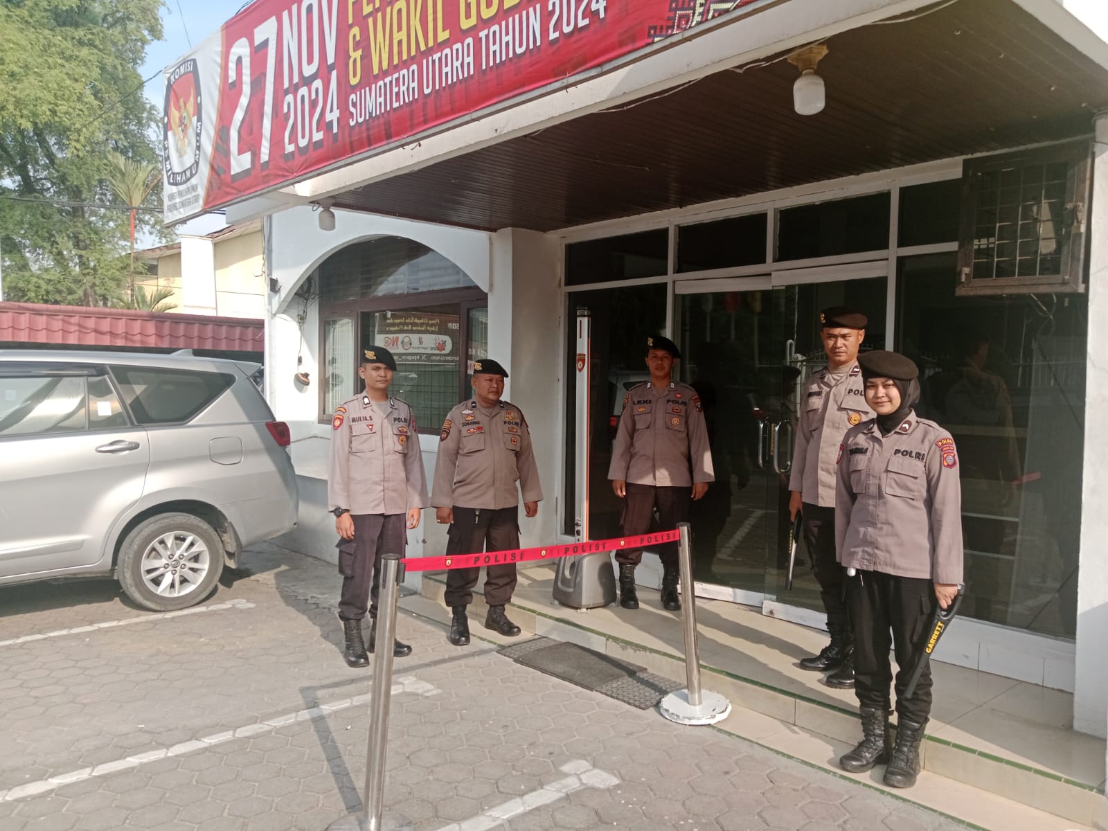 Polda Sumut Berikan Pengamanan di KPU dan Bawaslu untuk Mencegah Potensi Gangguan