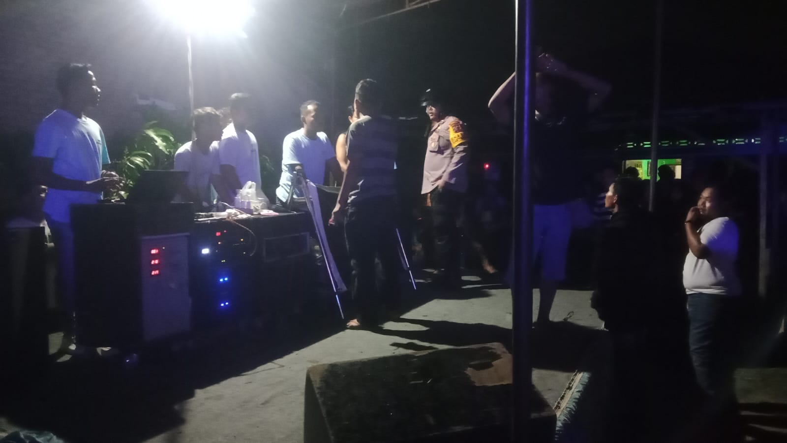 Mendapati Laporan Dari Masyarakat, Polsek Tanjung Morawa Bubarkan Acara Hiburan Yang Mengganggu Kamtibmas