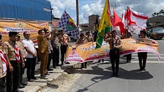 Plt Kadis Pendidikan Pakpak Bharat Lepas Peserta Kirab Tangkal Napza 2024 Kwartir Daerah Gerakan Pramuka