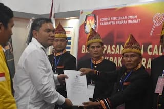 FBT-Mo Resmi Daftar Ke KPU Pakpak Bharat, Bapaslon Di Usung 11 Parpol