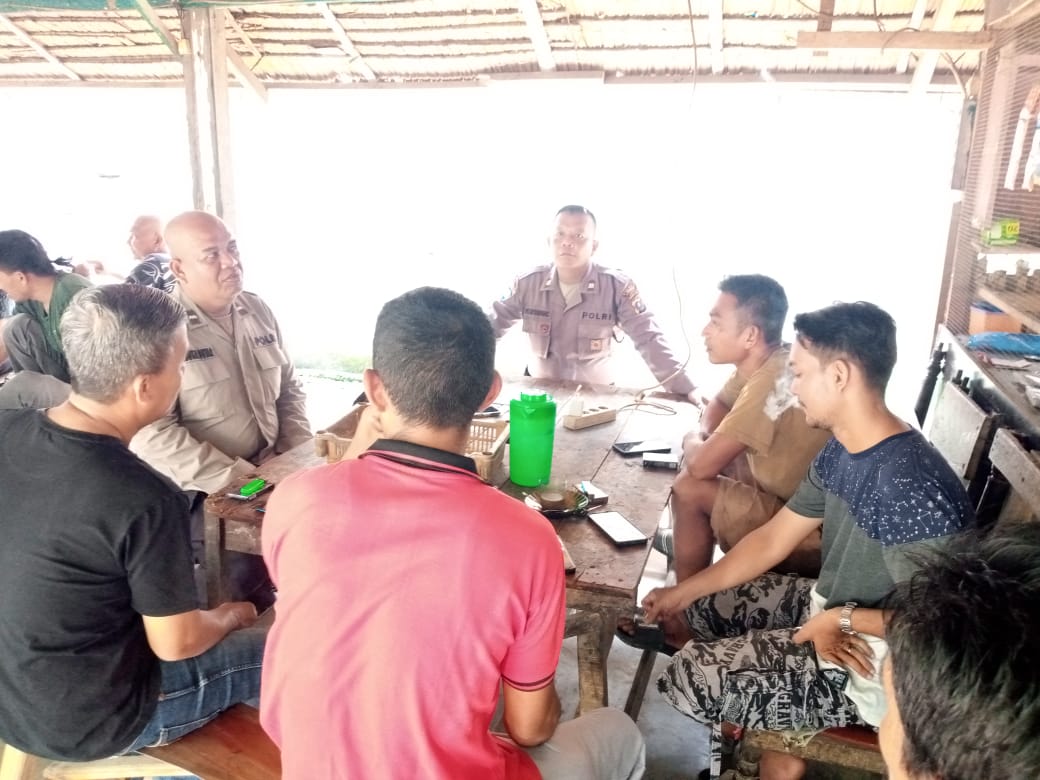 Sat Binmas Polres Langkat Laksanakan Sosialisasi dan Edukasi Kamtibmas di Desa Pantai Gemi