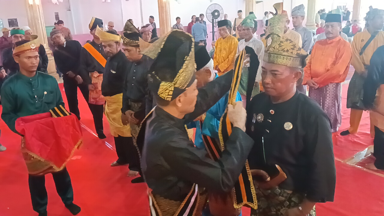 Selamat Dan Sukses Atas Penobatan Raja Labuhan Negeri Deli Kota Batu Tuanku Aril Taufik Kalimasyahada, Zuliansyah Tambusai Bergelar Panglima Agung Negeri