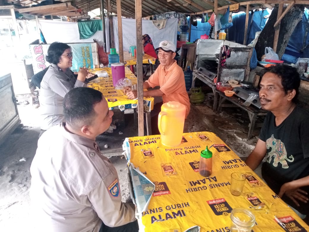Jelang Pilkada, Binmas Polres Langkat Sambangi Warga