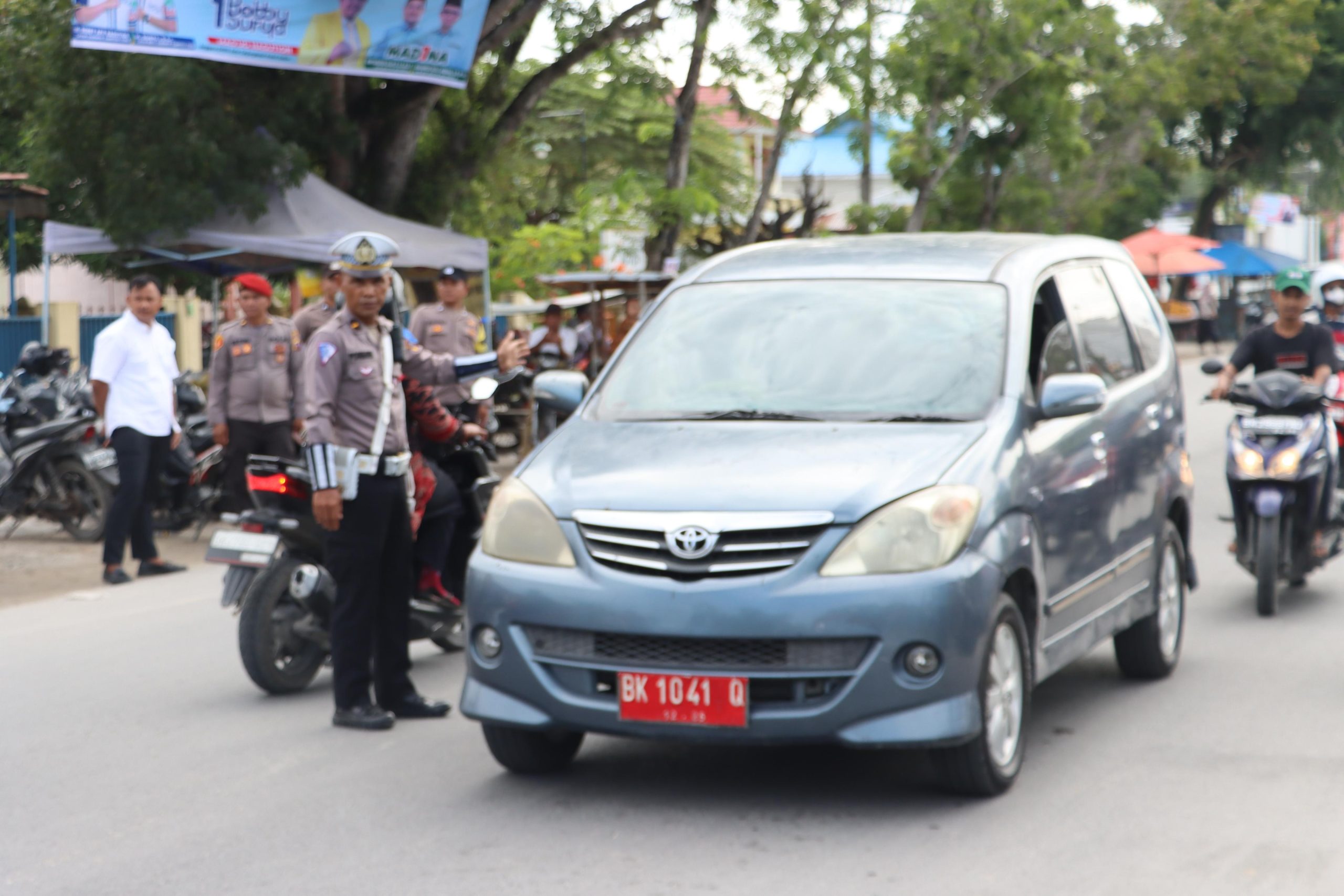 Polda Sumut Jaga Ketat Kegiatan Kampanye Blusukan Paslon Gubsu di Tanjungbalai