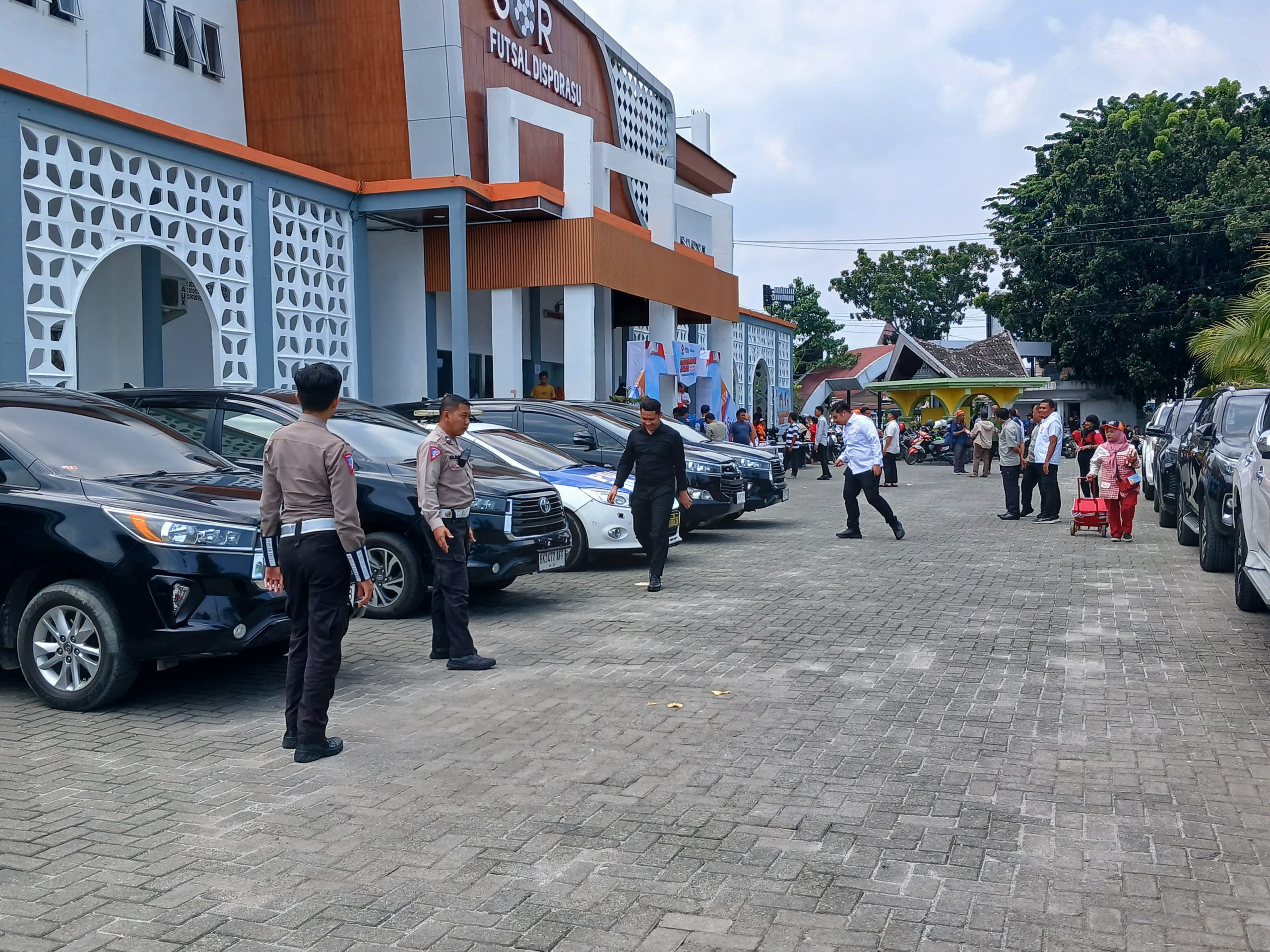 Satgas OMP Toba Berikan Pengamanan Konsolidasi Akbar PKS Se-Sumut di Medan