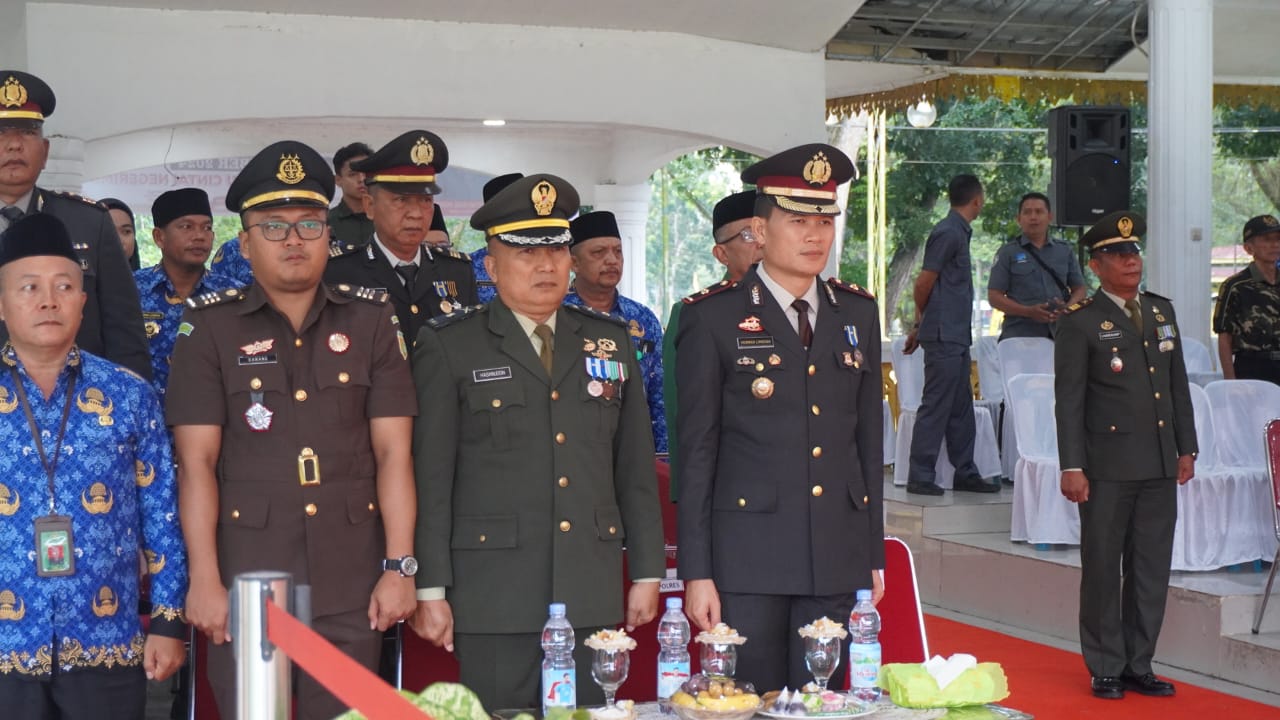 Waka Polres Langkat Menghadiri Upacara Memperingati Hari Pahlawan Tahun 2024