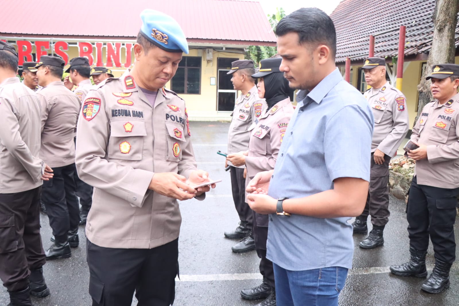 Dukung Program Asta Cita Pemerintah, Sipropam Cek HP Personil Polri dan ASN