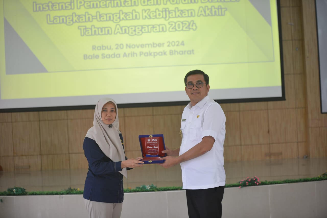 Pjs. Bupati Pakpak Bharat Membuka dan Memberikan Sambutan Pada Acara Sosialisasi Perpajakan