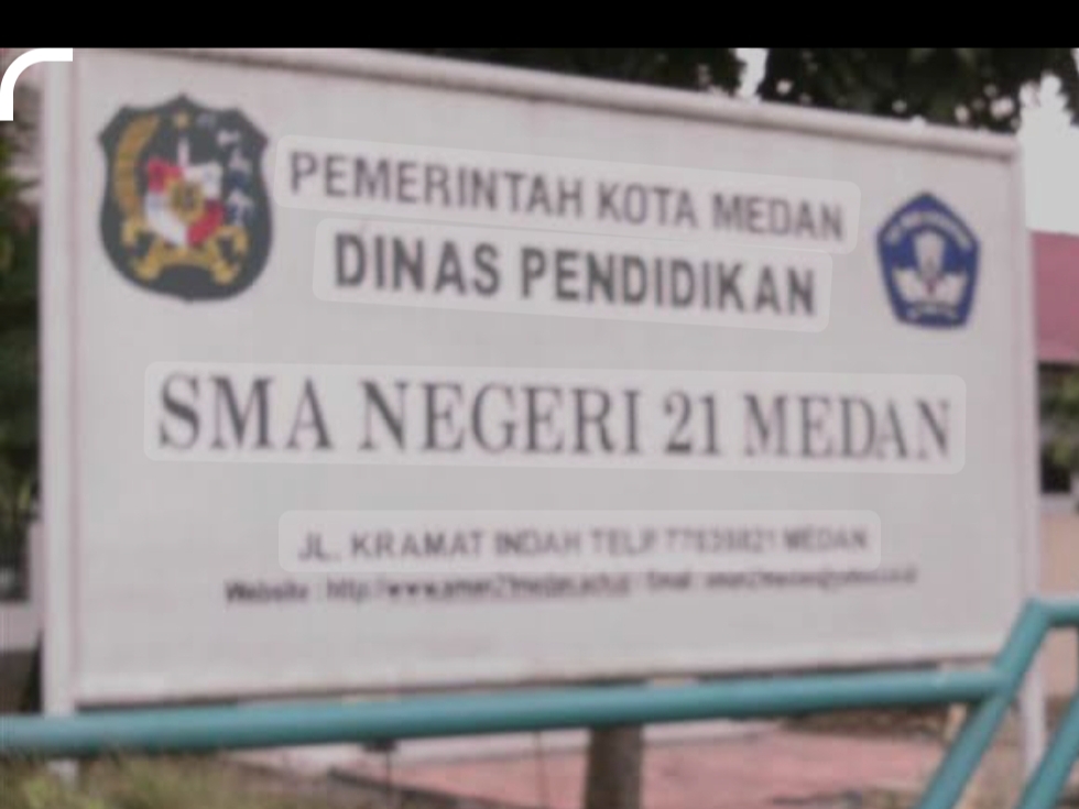 Kegiatan Belajar Mengajar Diliburkan SMA Negeri 21 Medan Menjelang Pensiun Kasek Riko Marbun Kabid Pembinaan SMA Disdik Sumut M. Basir Hasibuan Bunkam.