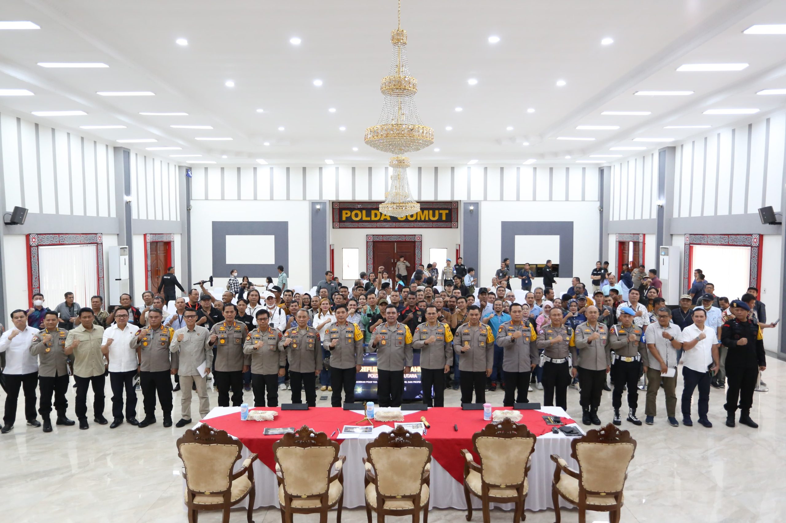 Polda Sumut Tingkatkan Responsivitas Layanan Call Center 110 untuk Masyarakat