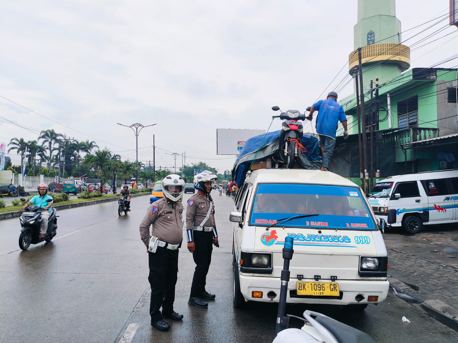 7 Hari Operasi Keselamatan Toba 2025: Ribuan Pelanggar Ditindak, Kesadaran Berlalu Lintas Ditingkatkan