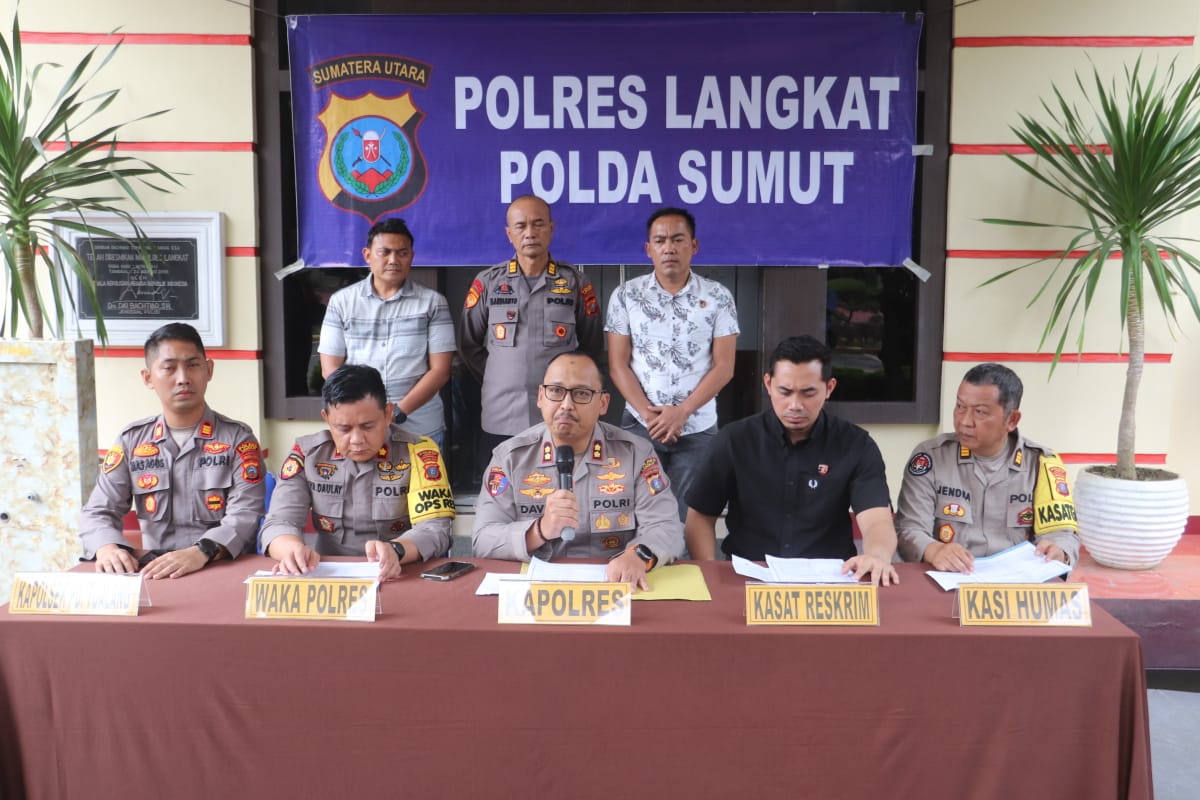 Prese Release : Polres Langkat Amankan 14 Unit Mobil Rental Kasus Penggelapan