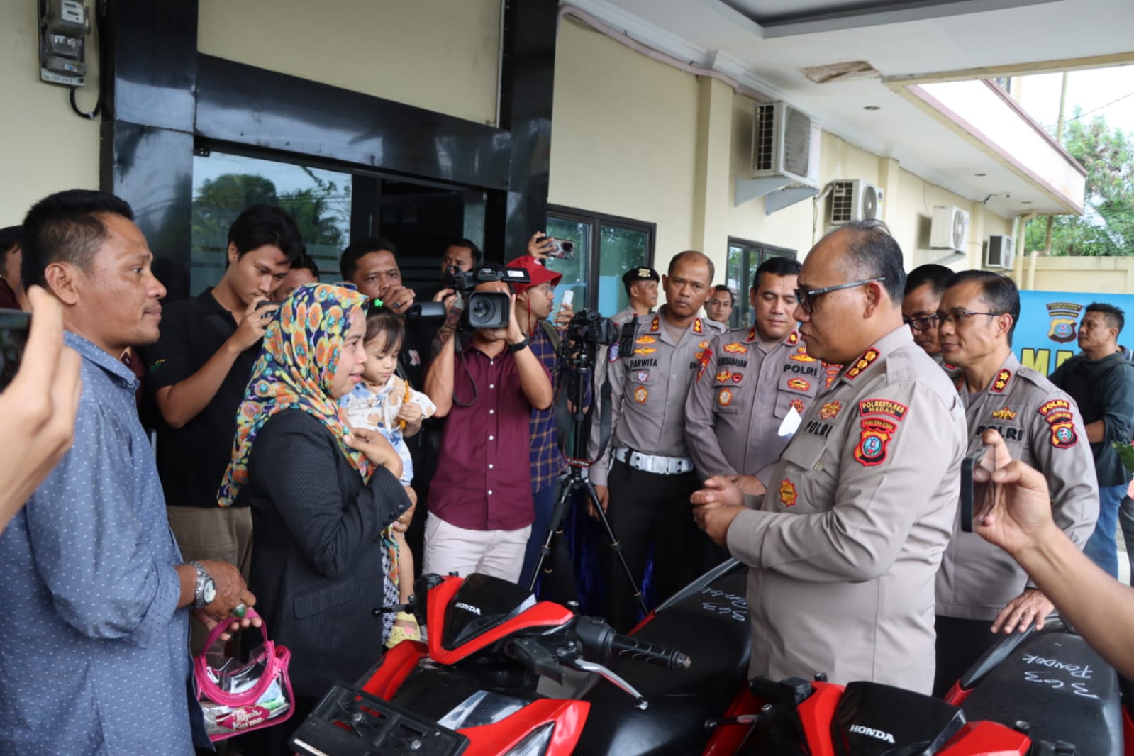Polsek Sunggal Ungkap Kasus Pencurian Dengan Pemberatan, Enam Pelaku Diamankan