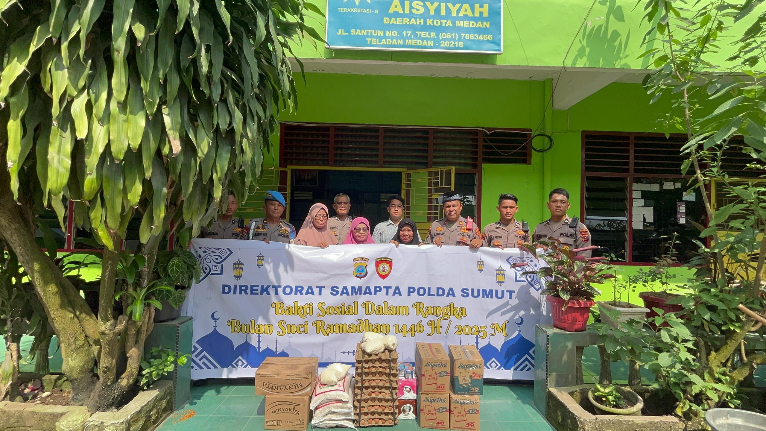 Polda Sumut Berbagi Kebahagiaan Dengan Anak Yatim di Bulan Suci Ramadhan