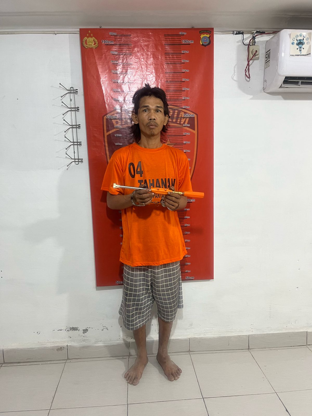 Tim Opsnal Unit Reskrim Polsek Pantai Cermin Polres Sergai Berhasil Tangkap Pelaku Pencuri Pintu Besi