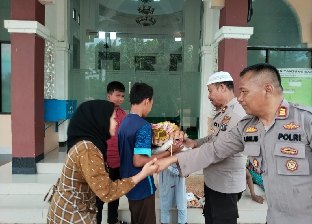 Polsek Talun Kenas Polresta Deli Serdang Gelar Bakti Sosial dan Santunan Untuk Anak Yatim