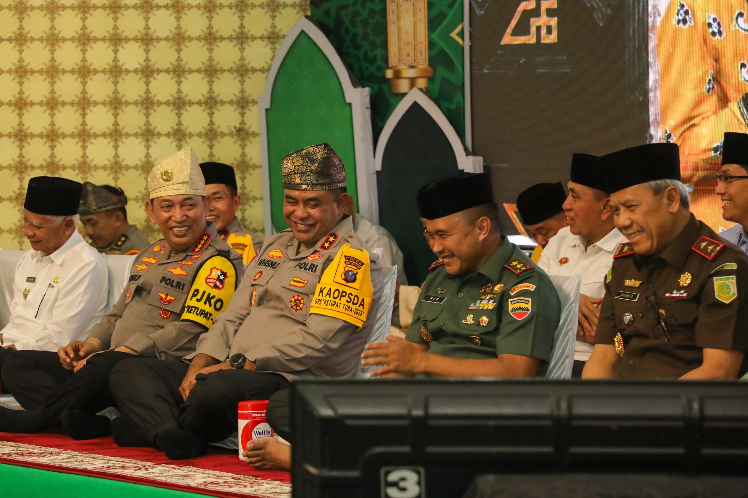 Kapolri Safari Ramadan di Medan: Pererat Silaturahmi Demi Keamanan Dan Kesejahteraan