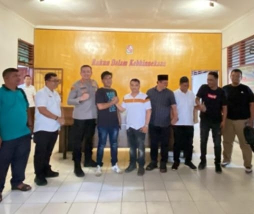 Kapolresta Deli Serdang dan Kesbangpol Fasilitasi Mediasi Perkelahian Antar Kelompok Masyarakat di STM Hilir