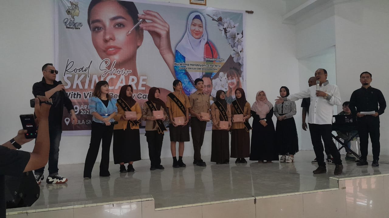 Vihan Beauty Kerjasama SMKN 8 Medan Gelar Road Show