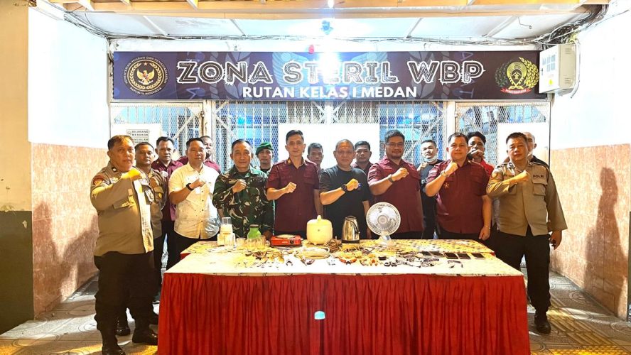 Menyambut Hari Bhakti Pemasyarakatan Ke-61, Rutan Kelas 1 Medan Adakan Razia Kamar Hunian