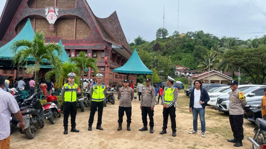 Kamtibmas Kondusif Saat Paskah, Polda Sumut Kerahkan Ribuan Personel Amankan Ibadah