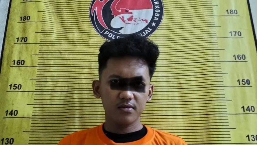 Menunggu Pembeli Dalam Mobil Seorang Pria Ditangkap Satres Narkoba Polres Binjai