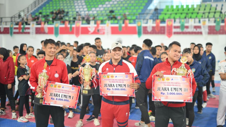 Personel Bidpropam Poldasu Berhasil Bawa Tim Pyonix Karate Club Raih Juara 2 Umum di BISMA Open Karate Championship