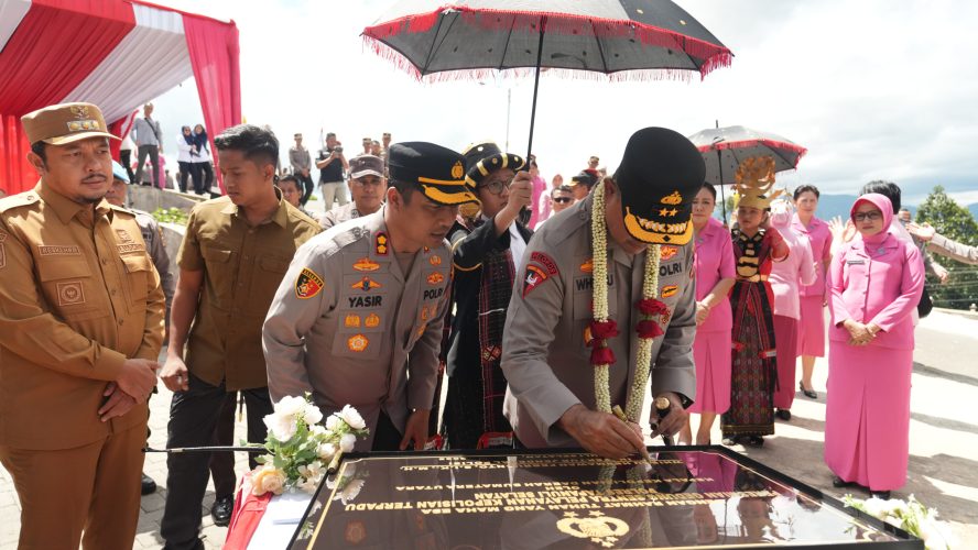 Kapolda Sumut Resmikan Gedung SPKT dan Berikan Arahan Humanis dalam Kunker ke Polres Tapanuli Selatan