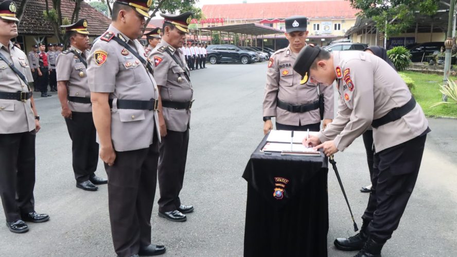 Kapolres Binjai Serah Terimakan Jabatan Pejabat Utama Polres Binjai