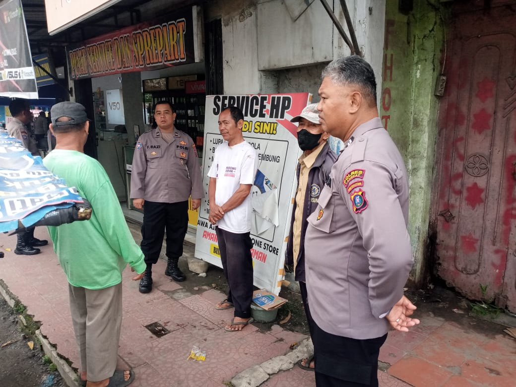 Jalin Kedekatan, Sat Binmas Polres Langkat Sambangi Tokoh Masyarakat Dan Komunitas Betor Di Stabat Baru